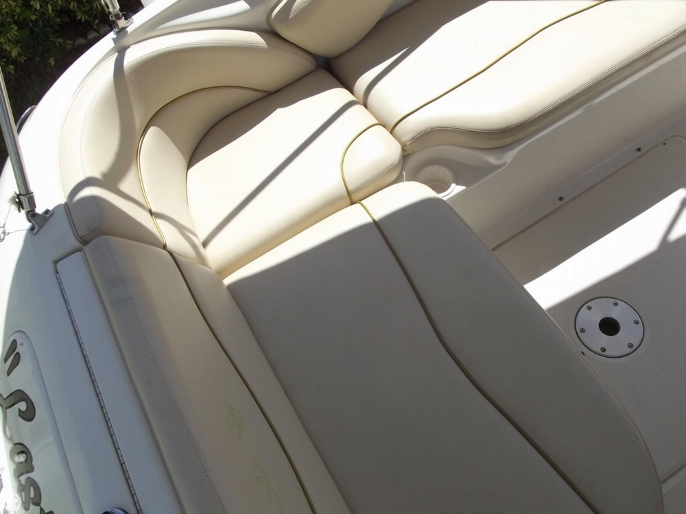 2000 Sea Ray 24 - Photo #39