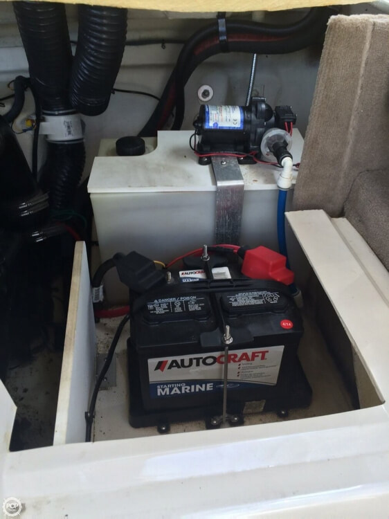 2003 Sea Ray 25 - Photo #12