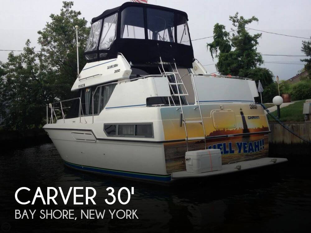 1994 Carver 30 - Photo #1
