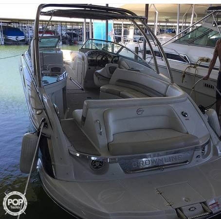 2009 Crownline 31 - Photo #5