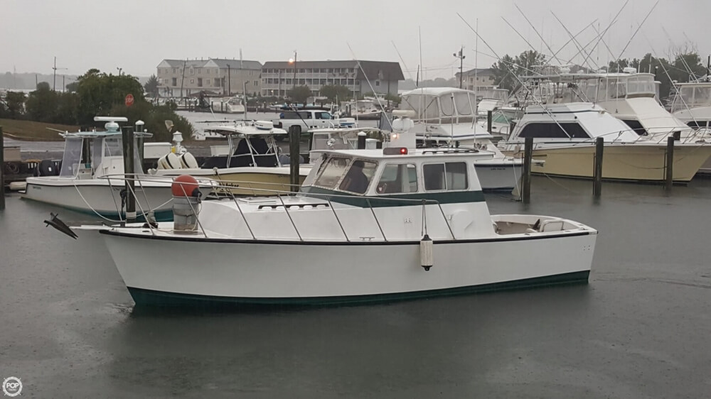 1978 Uniflite 33 - Photo #12