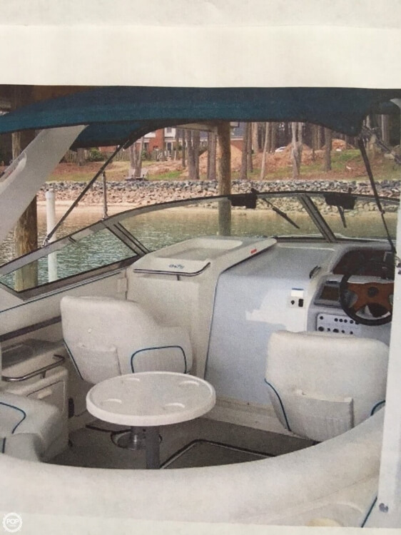 1994 Sea Ray 31 - Photo #3