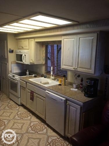 2000 Stardust Cruiser 85 - Photo #23