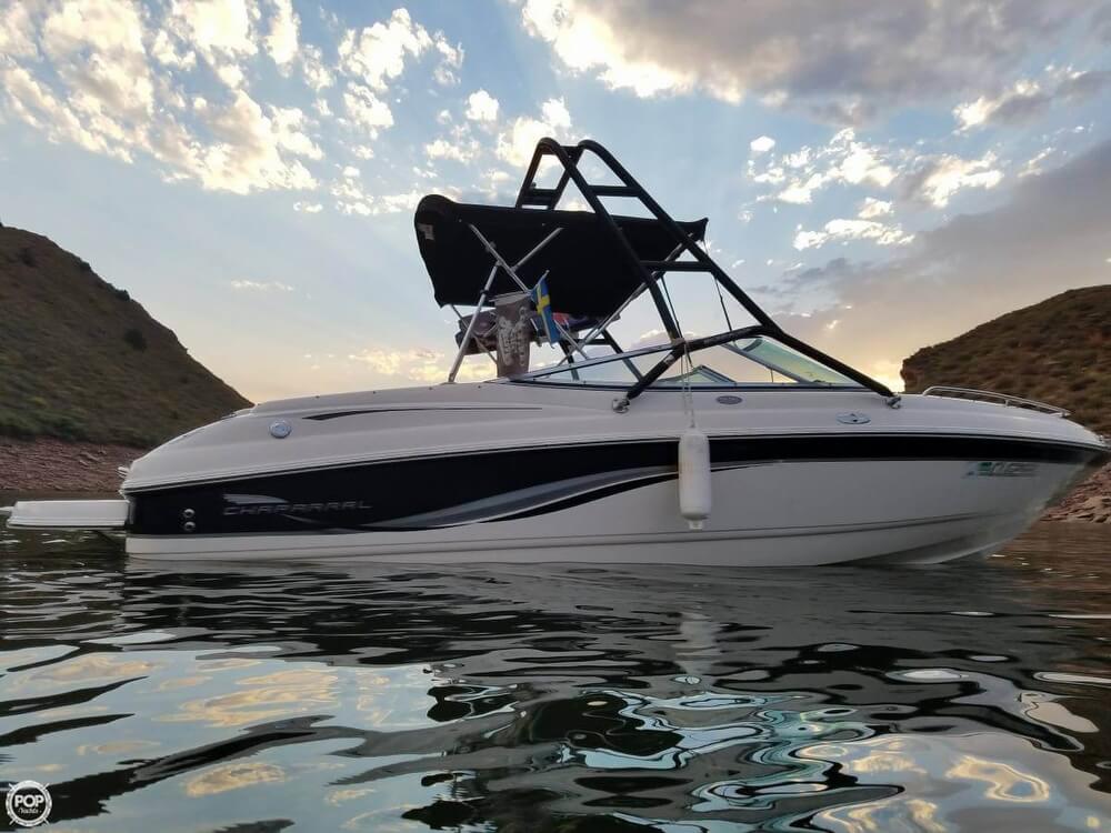 2004 Chaparral 22 - Photo #2