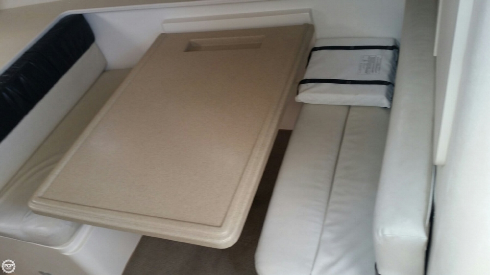2000 Wellcraft 33 - Photo #8