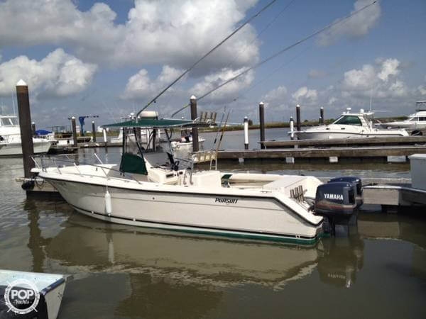 2005 Pursuit 28 - Photo #2