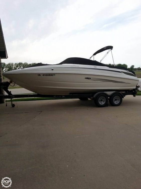 2011 Sea Ray 24 - Photo #1
