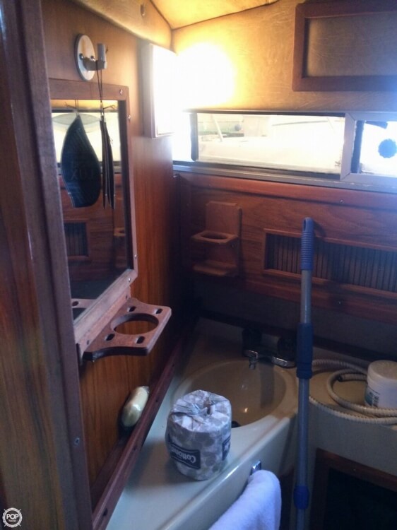 1984 Sea Ray 24 - Photo #5