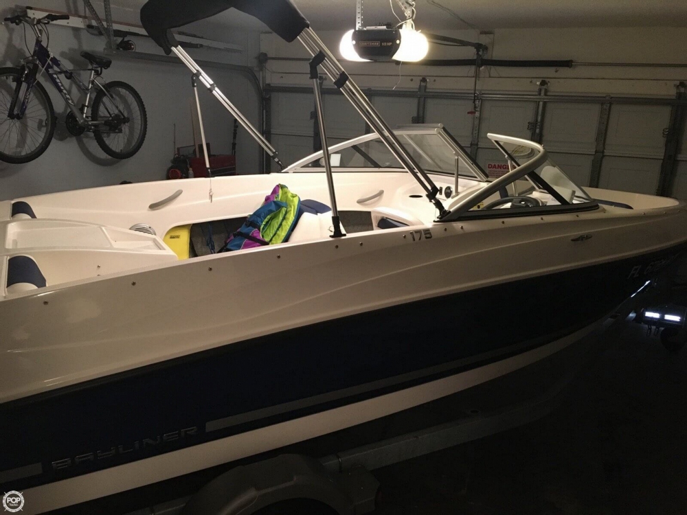 2015 Bayliner 17 - Photo #2