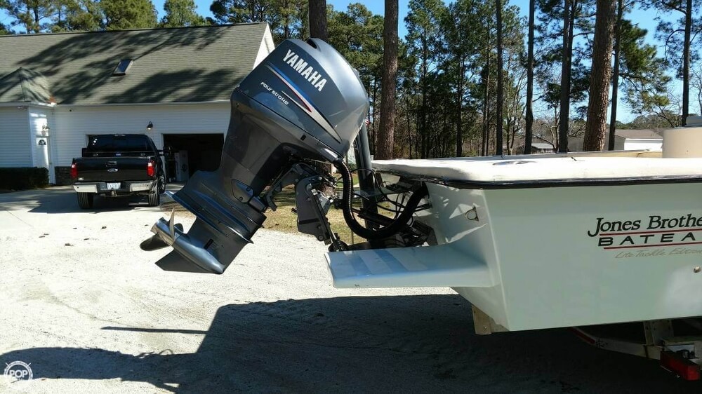2006 Jones Brothers 25 Power boat for Sale in Morehead City, NC