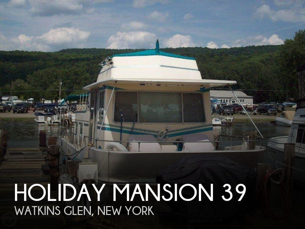 Used Houseboats For Sale in New York by owner | 1984 Holiday Mansion 39