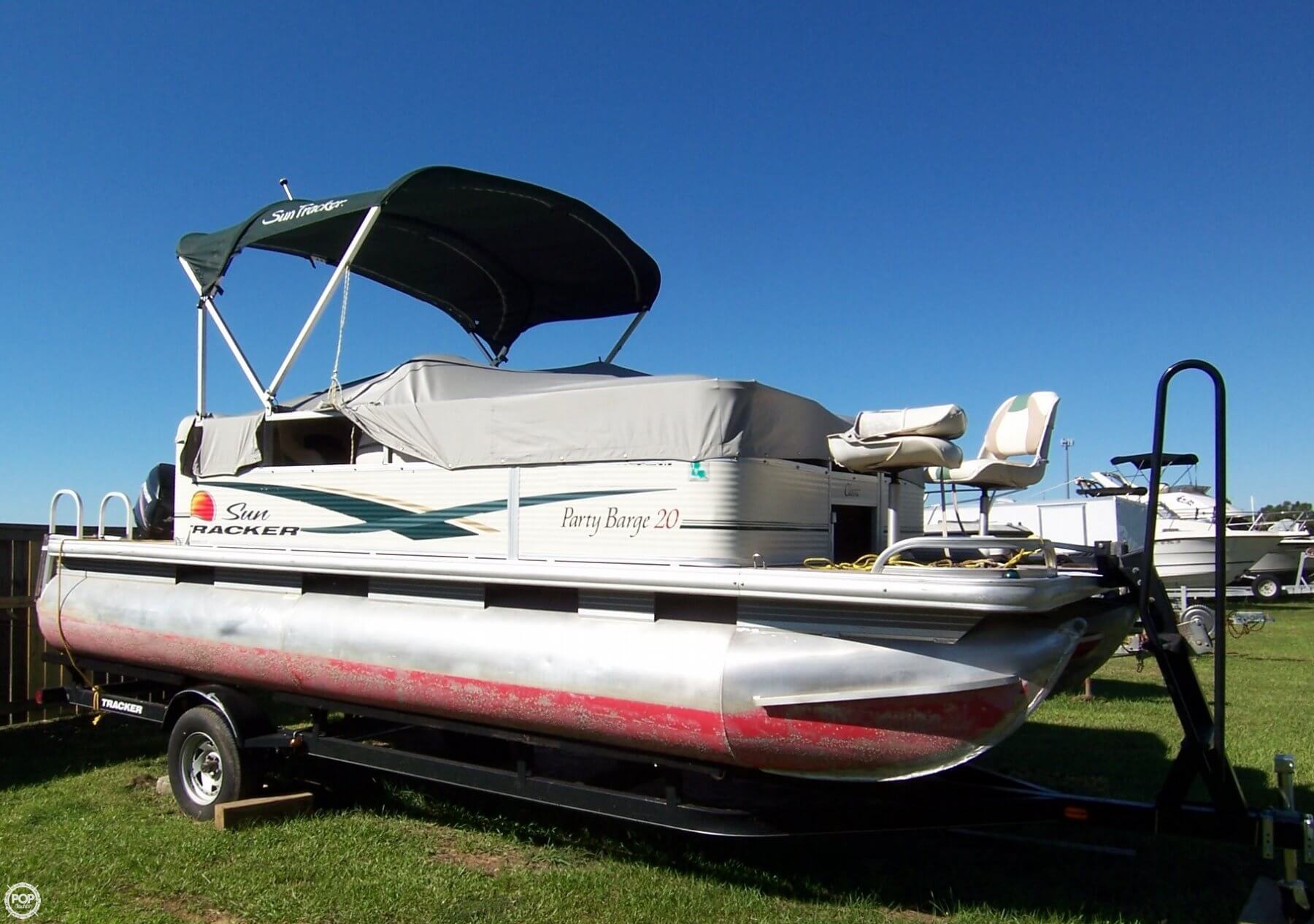 Sun Tracker Pontoon Boats >> Party Barge 20 Classic Sun Tracker Pontoon Boats >> Party Barge 20 Classic