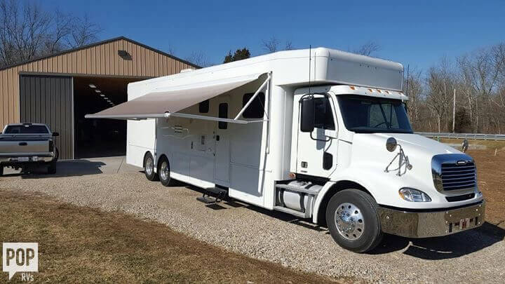 Sold Show Hauler 40 Semi Conversion Rv In Middletown Oh 143292