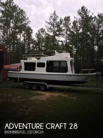 Used Adventure craft Houseboats For Sale in Georgia by owner | 2001 Adventure Craft 28