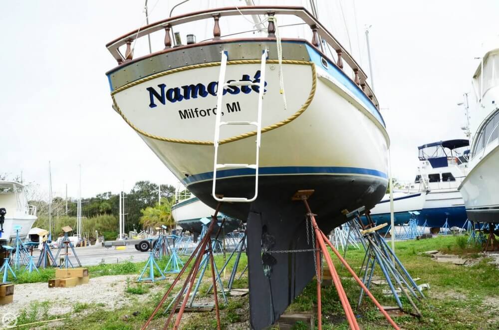 1976 Fuji 35 Sailboat for Sale in Indiantown, FL