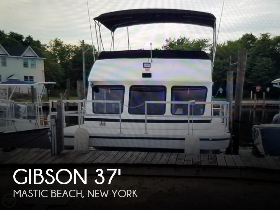 Used Houseboats For Sale in New York by owner | 1995 Gibson 37