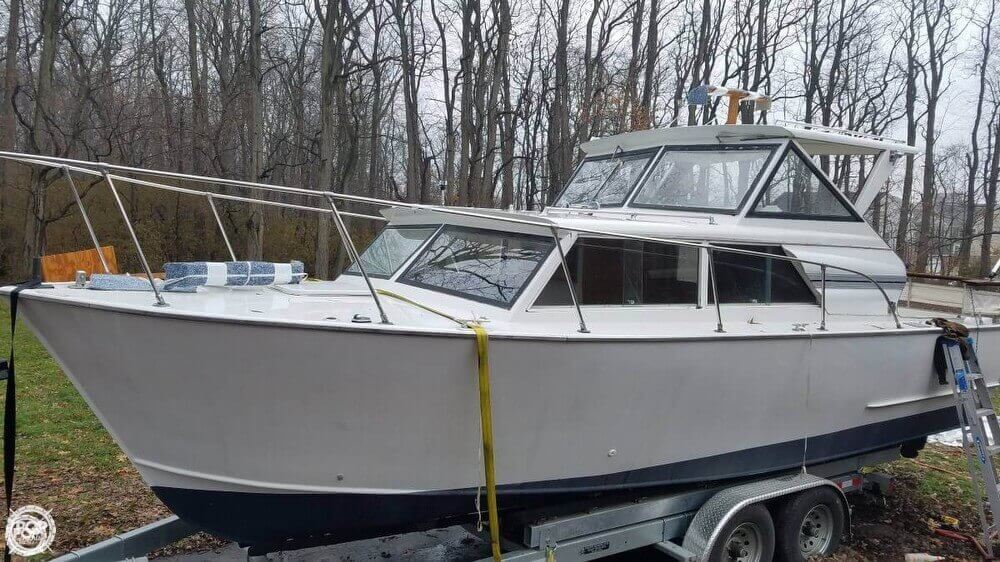 SOLD 28 Express boat in Clarkston, MI 167394