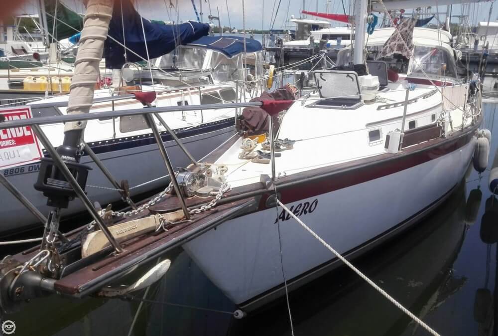 1981 Endeavour 37 Sailboat for Sale in Pt Charlotte, FL