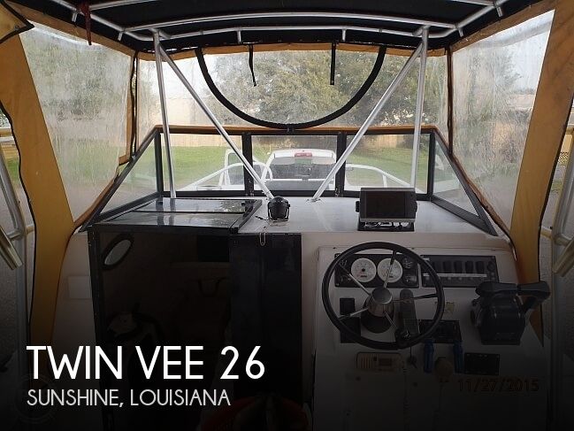 Used Twin Vee Boats For Sale by owner | 2004 Twin Vee 26