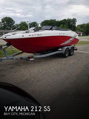 Used Yamaha Boats For Sale in Michigan by owner | 2008 Yamaha 21