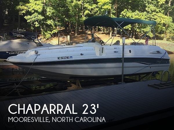 Used Chaparral Sunesta 232 Boats For Sale in North Carolina by owner | 2000 Chaparral Sunesta 232