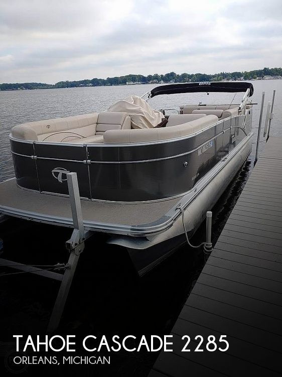 Used Tahoe Boats For Sale in Michigan by owner | 2014 Tahoe Cascade 2285