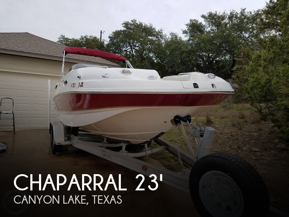 Used Chaparral Sunesta 232 Boats For Sale by owner | 2004 Chaparral Sunesta 232