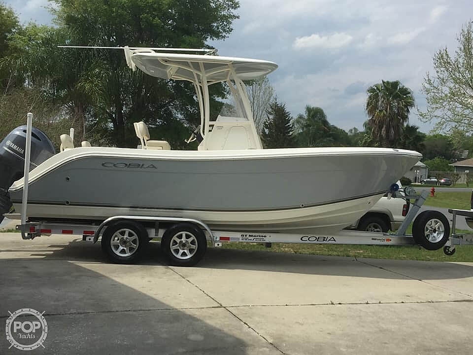 2016 Cobia 217 CC Power boat for Sale in Clermont, FL