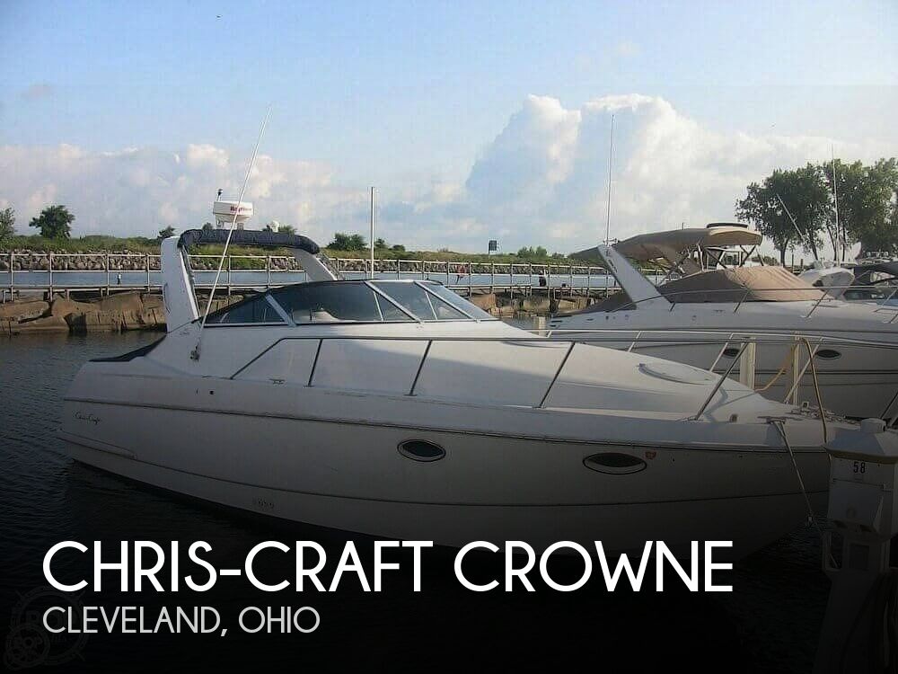 Used Chris Craft Boats For Sale in Ohio by owner | 1995 32 foot Chris-Craft Crowne