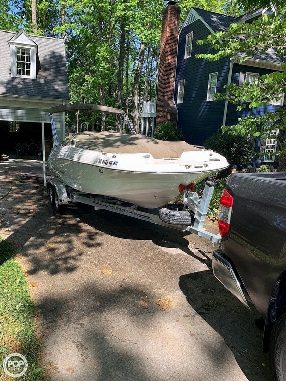 2018 Stingray 212SC Deck Boat for Sale in Cary, NC