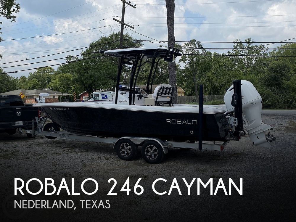 2018 Robalo 246 Cayman Power boat for Sale in Beaumont, TX