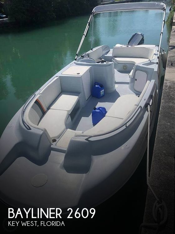 Used Bayliner Deck Boats For Sale by owner | 1996 26 foot Bayliner Rendezvous