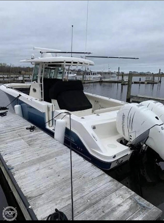 2018 Boston Whaler 330 Outrage Power boat for sale in Marshfield, MA Used Boston Whaler Boats For Sale by owner | 2018 Boston Whaler 330 Outrage