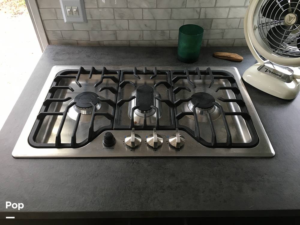 Sovereign Travel Trailer Trailer for sale in League City, TX for