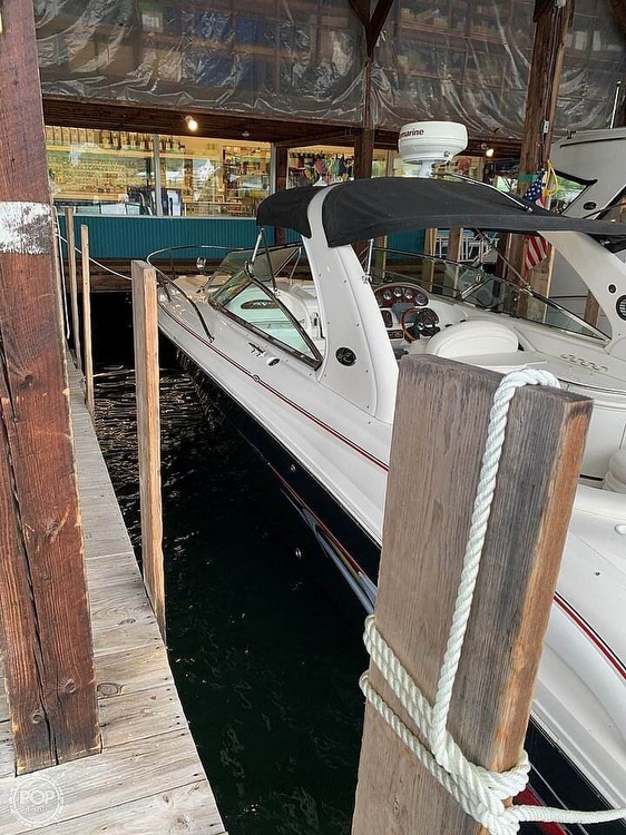 2004 Sea Ray 290 Ss Sunsport Power boat for Sale in Gilford, NH