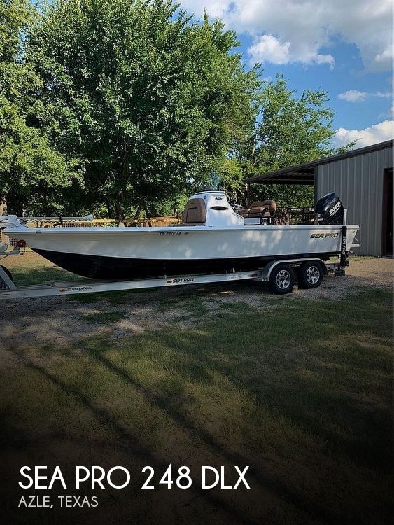 2020 Sea Pro 248 DLX Power boat for Sale in Azle, TX