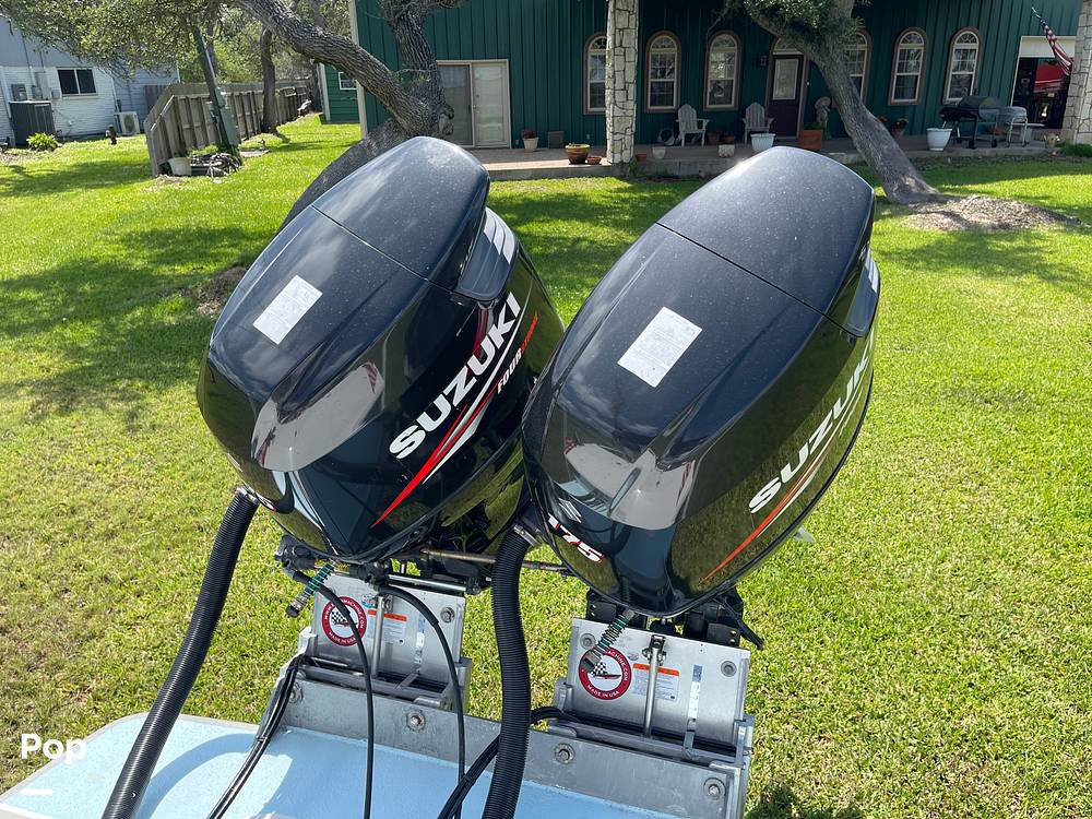 1994 Scarab boat for sale, model of the boat is 29 & Image # 29 of 40