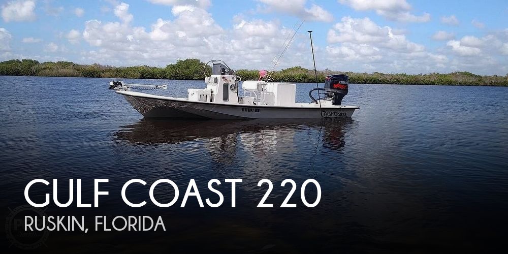 2009 Gulf Coast Classic 220 Power boat for Sale in Ruskin, FL