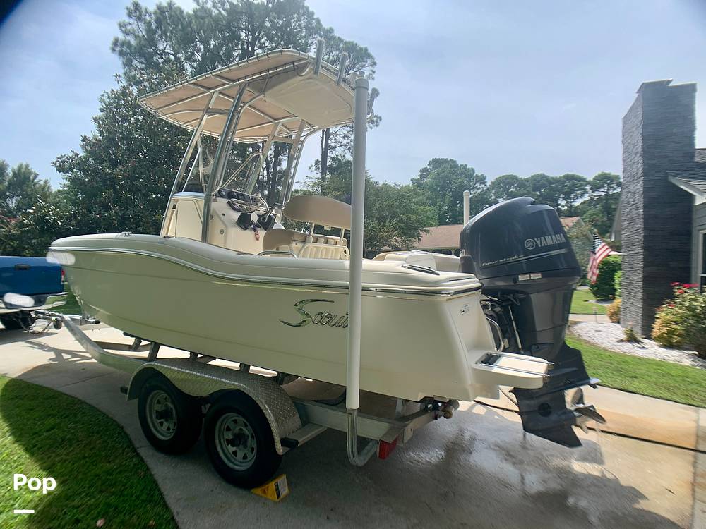 2015 Scout boat for sale, model of the boat is 210XSF & Image # 16 of 40