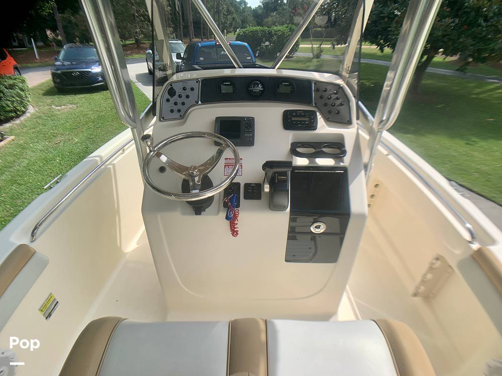 2015 Scout boat for sale, model of the boat is 210XSF & Image # 22 of 40