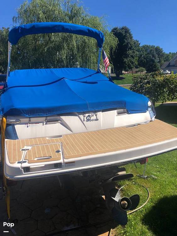 2015 Regal boat for sale, model of the boat is 1900 ES & Image # 15 of 40