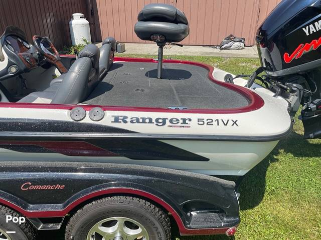 2004 Ranger Boats boat for sale, model of the boat is Comanche 521VX & Image # 8 of 41