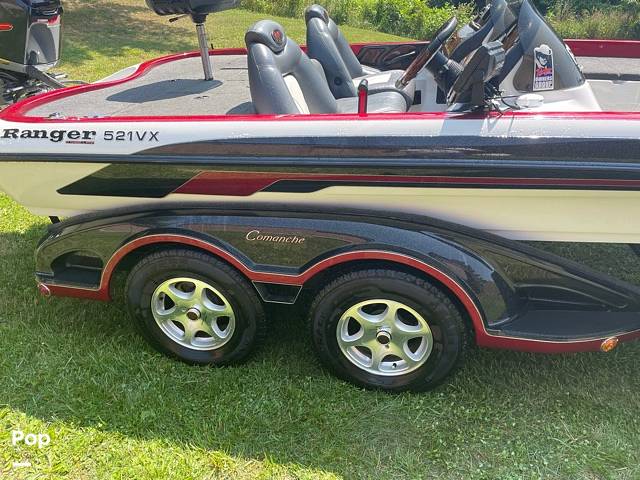 2004 Ranger Boats boat for sale, model of the boat is Comanche 521VX & Image # 29 of 41