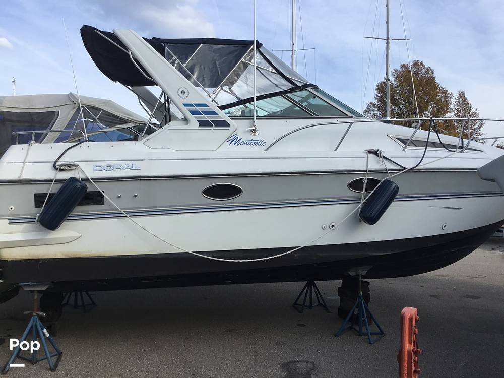 1990 Doral International boat for sale, model of the boat is Monticello & Image # 3 of 16