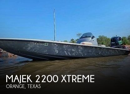 2014 Majek boat for sale, model of the boat is 2200 Extreme & Image # 1 of 6