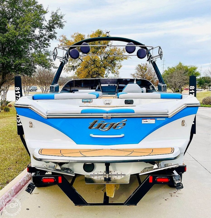 2019 Tige boat for sale, model of the boat is R21 & Image # 3 of 17