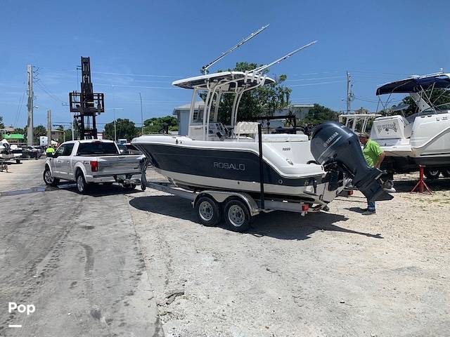 2016 Robalo boat for sale, model of the boat is 222R & Image # 5 of 26