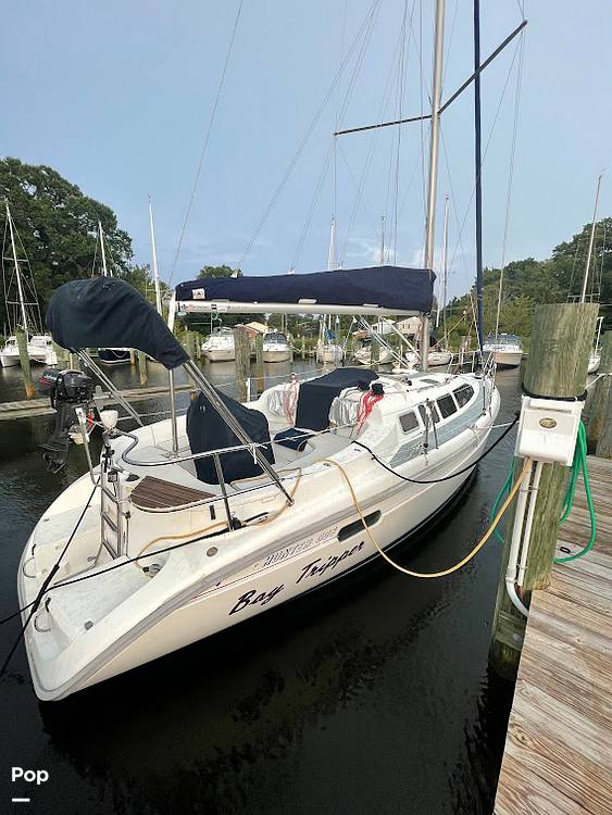 1996 Hunter 336 Sailboat for Sale in Holland Point, MD