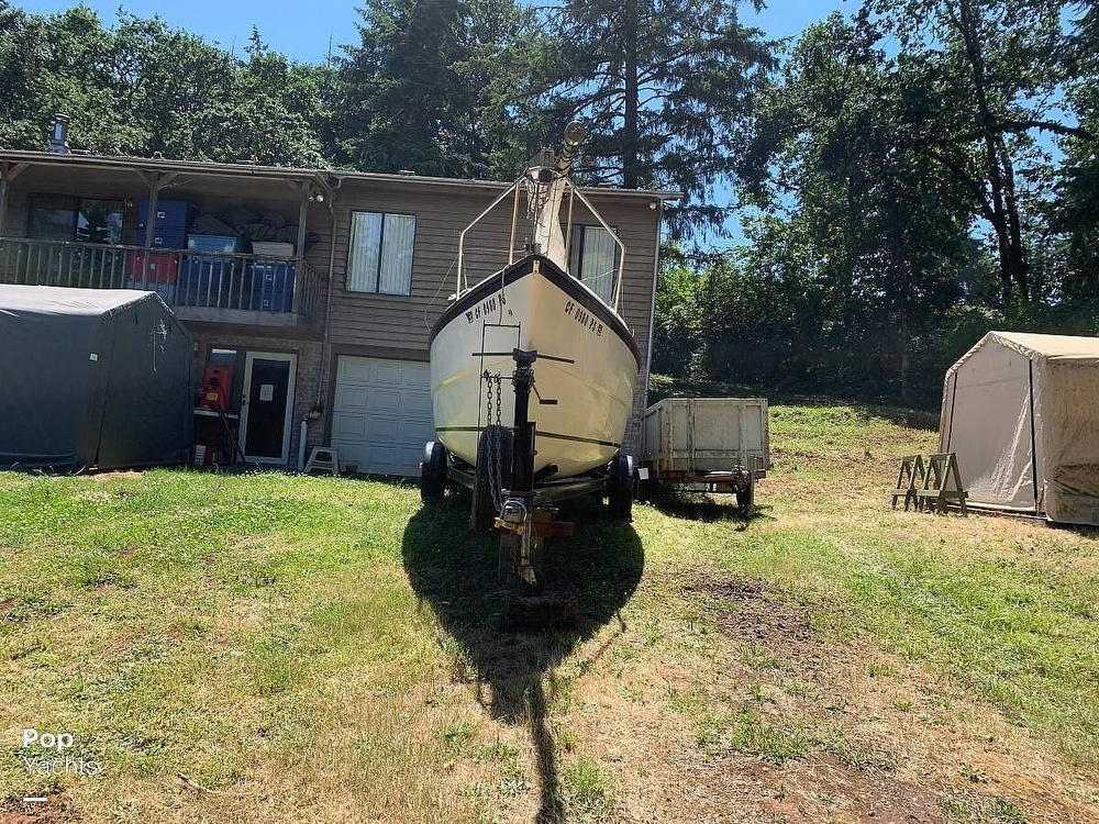 2005 MacGregor M26 Sailboat for Sale in Salem, OR