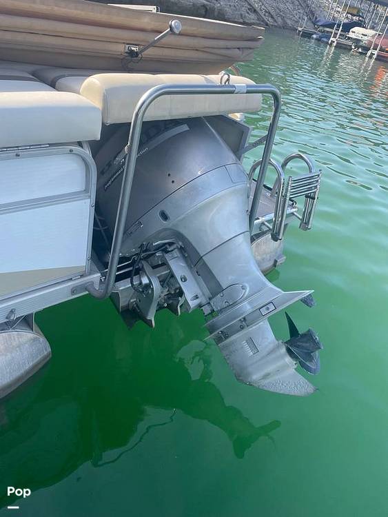 2001 Bennington 2575LX Pontoon Boat for Sale in Austin, TX